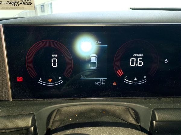 2025 HYUNDAI SANTA CRUZ SE