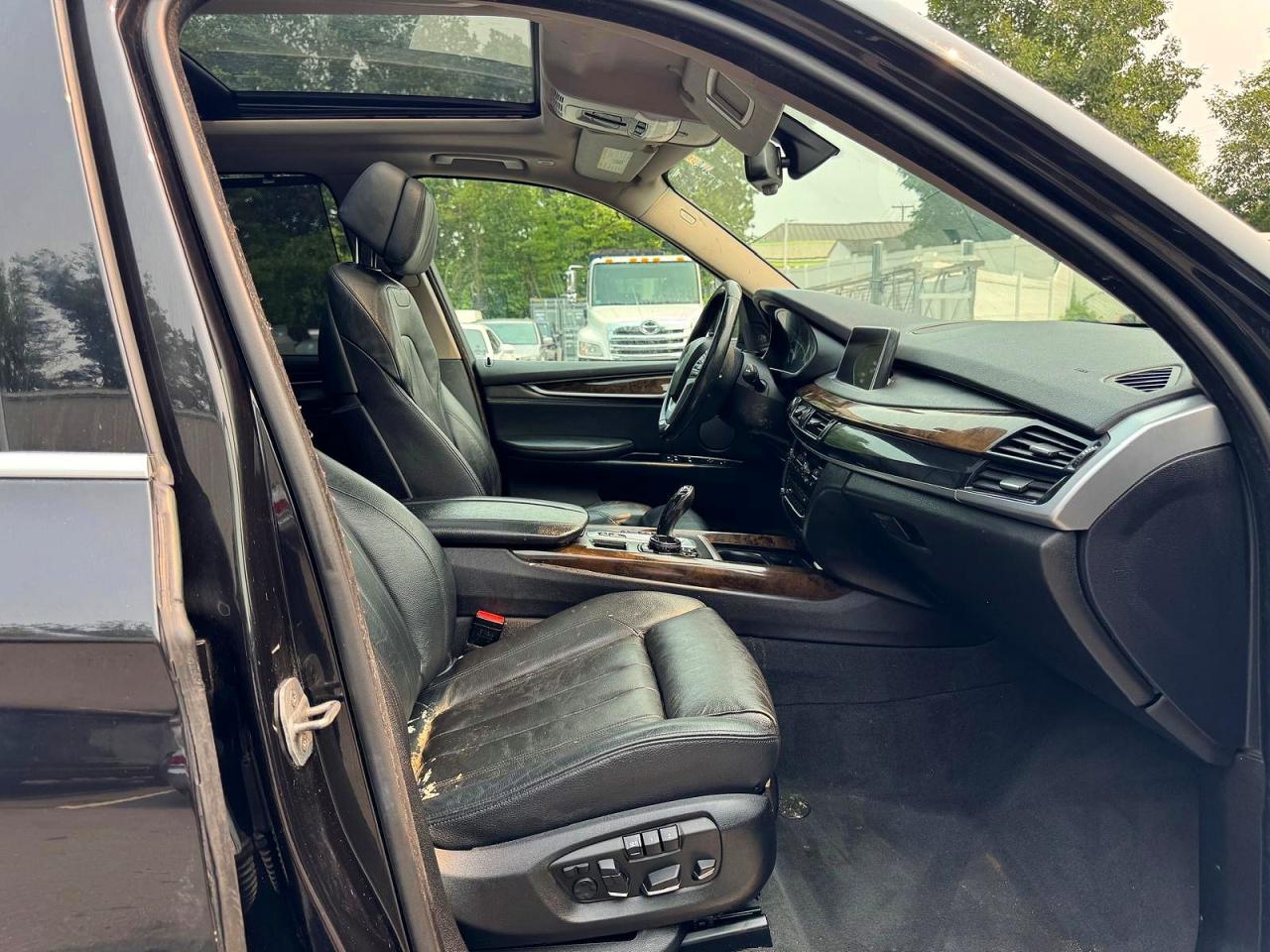 2015 BMW X5 xDrive50i