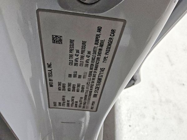 2022 TESLA MODEL 3