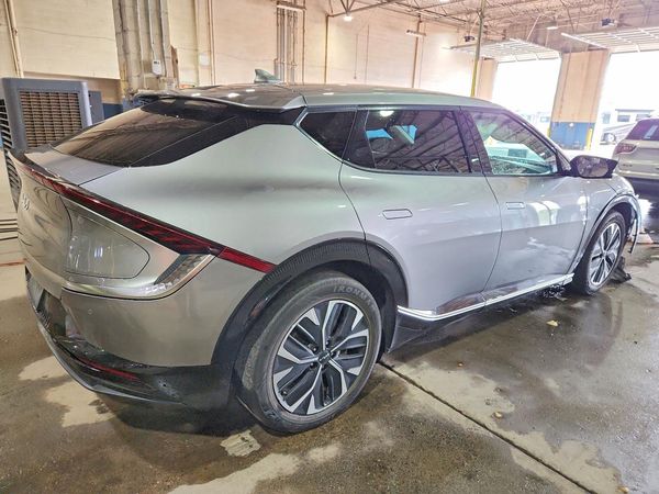 2023 KIA EV6 Light, Wind