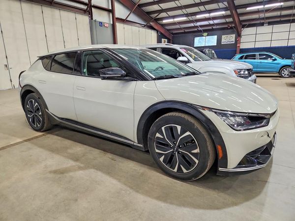 2023 KIA EV6 Light, Wind