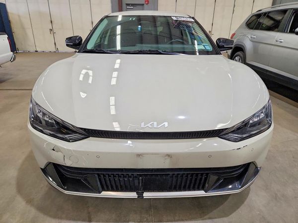 2023 KIA EV6 Light, Wind