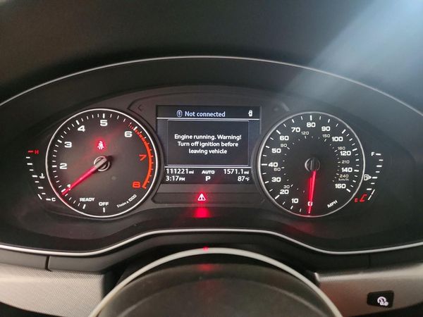 2017 AUDI A4 quattro Premium