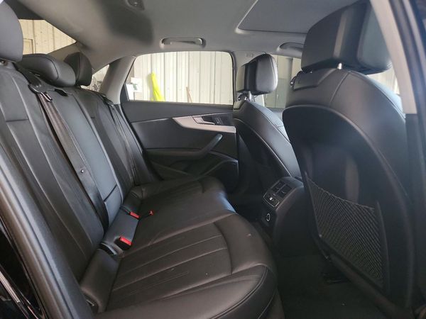 2017 AUDI A4 quattro Premium