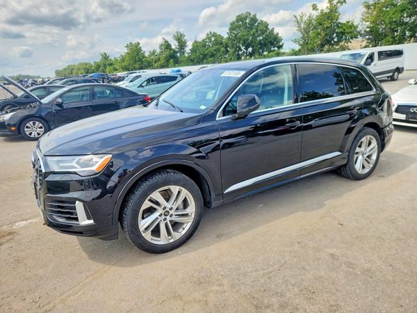 2023 AUDI Q7 quattro Premium Plus