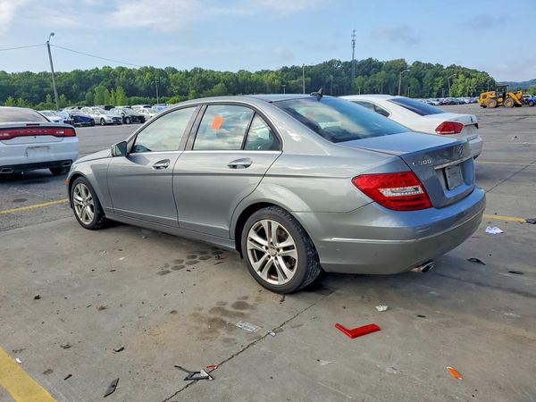2013 MERCEDES-BENZ C C300