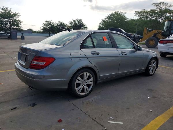 2013 MERCEDES-BENZ C C300