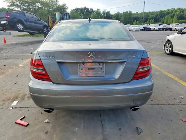 2013 MERCEDES-BENZ C C300