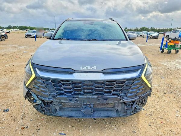 2023 KIA SPORTAGE SX-PRESTIGE or SX-P