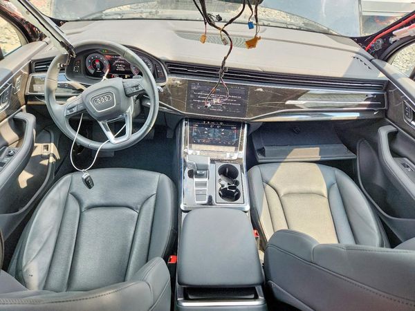2024 AUDI Q7
