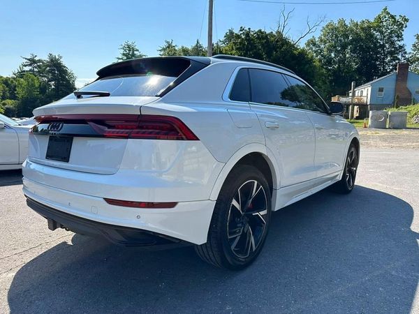 2019 AUDI Q8 Premium