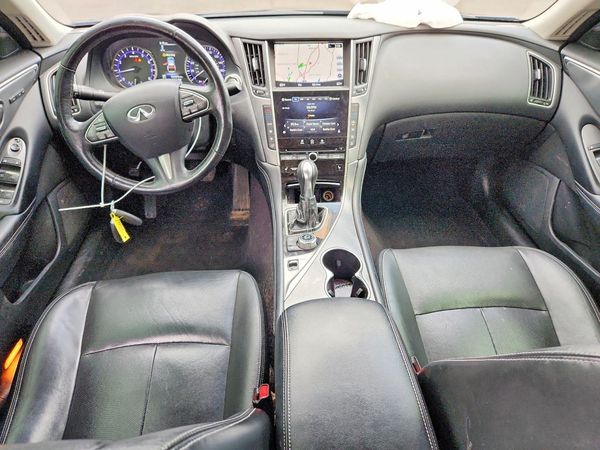 2016 INFINITI Q50