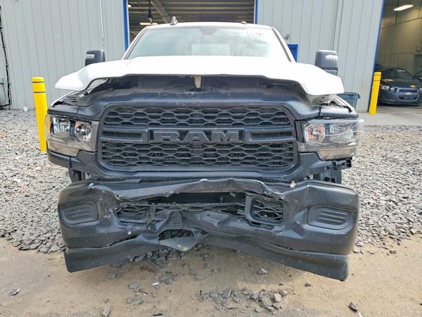 2023 RAM 2500 TRADESMAN CREW CAB 4X4
