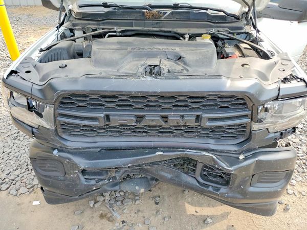 2023 RAM 2500 TRADESMAN CREW CAB 4X4