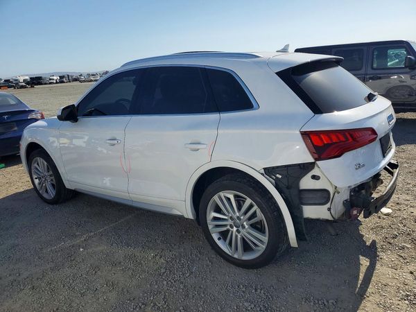 2018 AUDI Q5 quattro Prestige