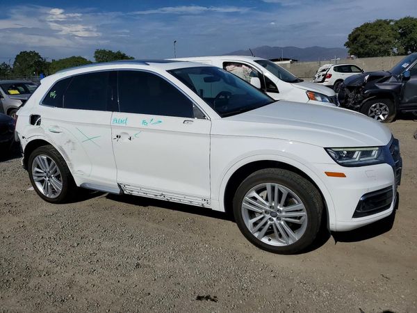 2018 AUDI Q5 quattro Prestige