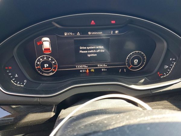 2018 AUDI Q5 quattro Prestige