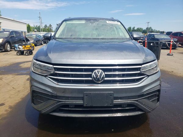 2022 VOLKSWAGEN TIGUAN