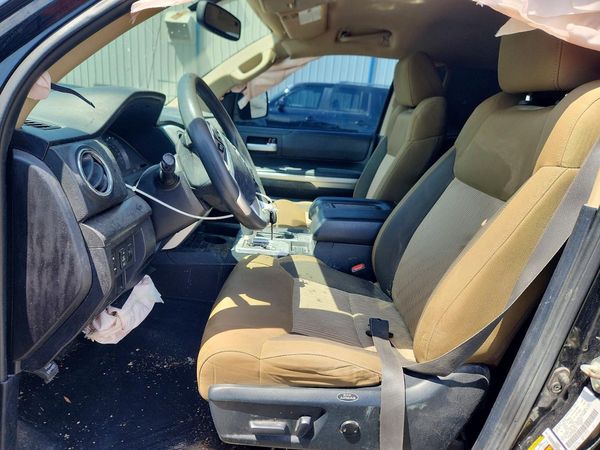 2014 TOYOTA TUNDRA SR5