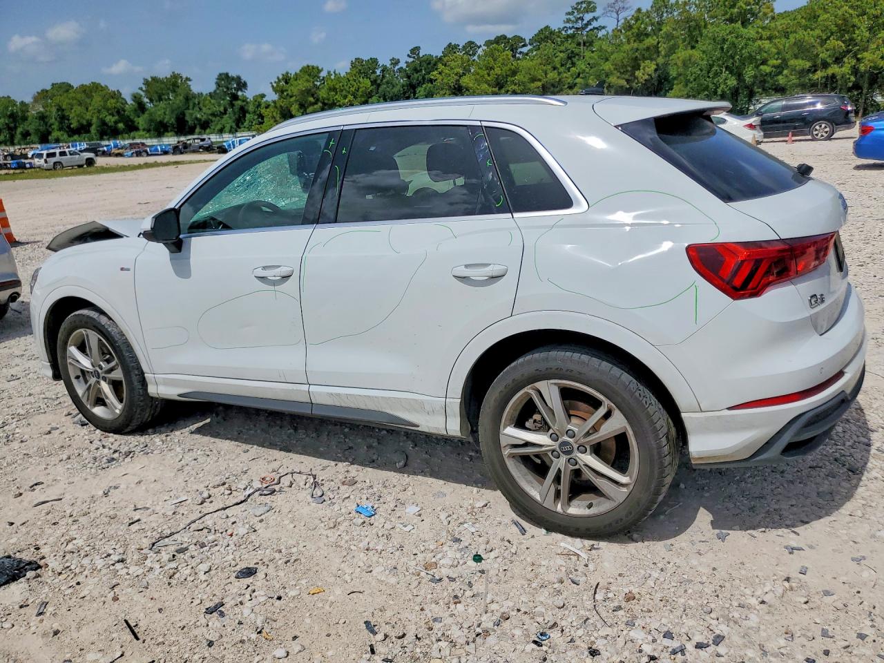 2021 AUDI Q3