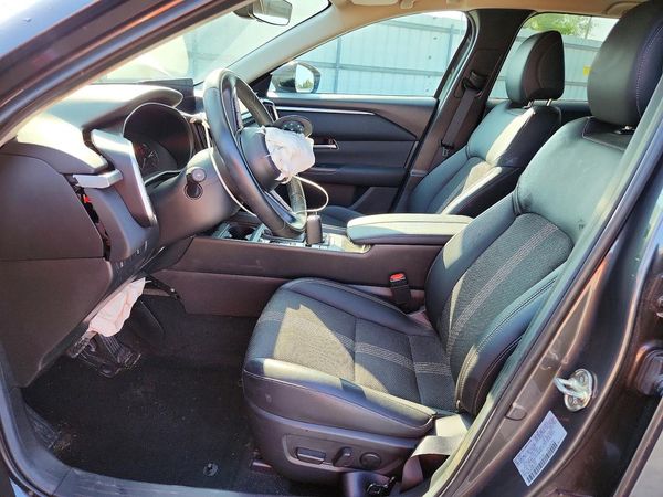 2024 MAZDA CX-50 Premium Package