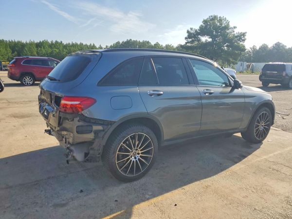 2019 MERCEDES-BENZ GLC GLC300