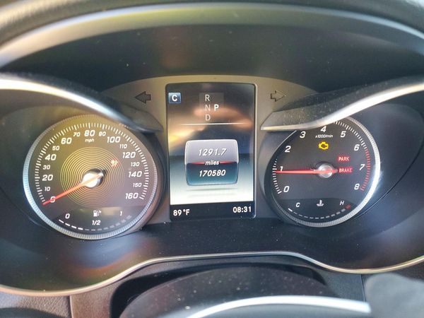 2019 MERCEDES-BENZ GLC GLC300