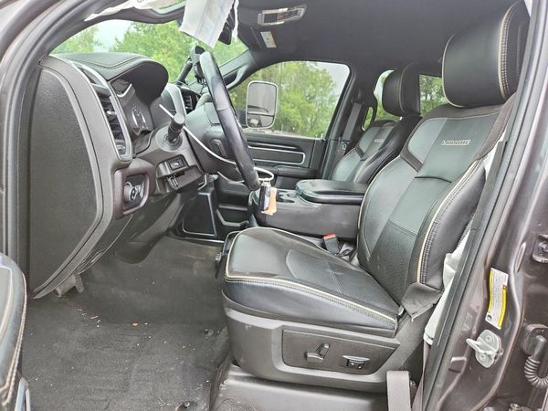 2022 RAM 2500 LARAMIE CREW CAB 4X4