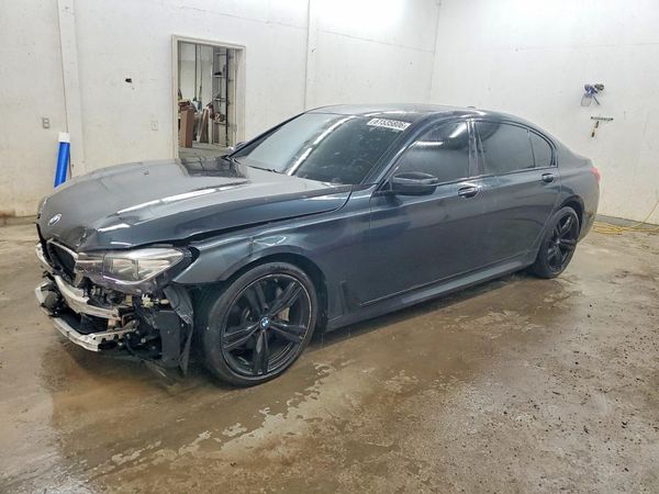 2019 BMW 740