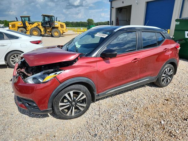 2018 NISSAN KICKS