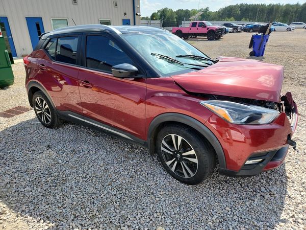 2018 NISSAN KICKS