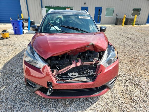 2018 NISSAN KICKS