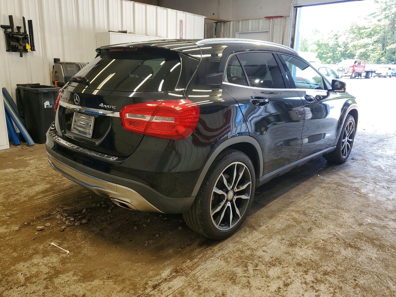 2015 MERCEDES-BENZ GLA GLA250 4-MATIC