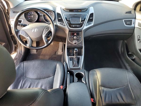 2015 HYUNDAI ELANTRA GLS(Middle)