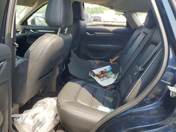 2024 MAZDA CX-5 Preferred Package