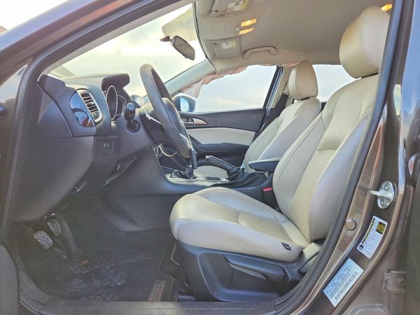 2014 MAZDA 3