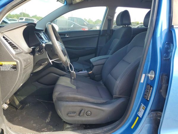 2017 HYUNDAI TUCSON