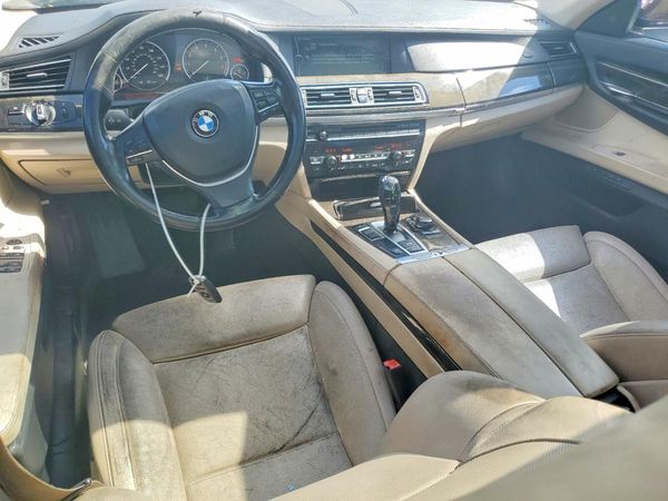 2012 BMW 740