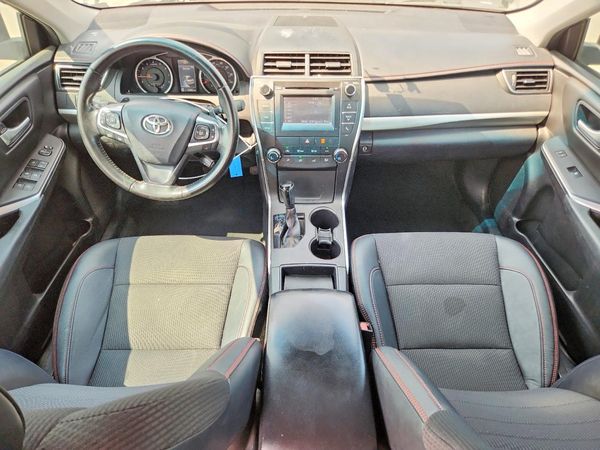 2016 TOYOTA CAMRY
