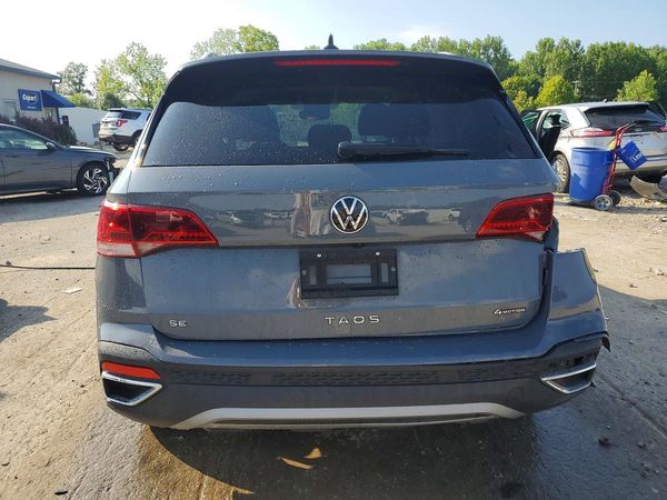 2022 VOLKSWAGEN TAOS 4Motion SE