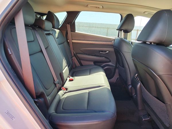 2024 HYUNDAI TUCSON SEL Convenience