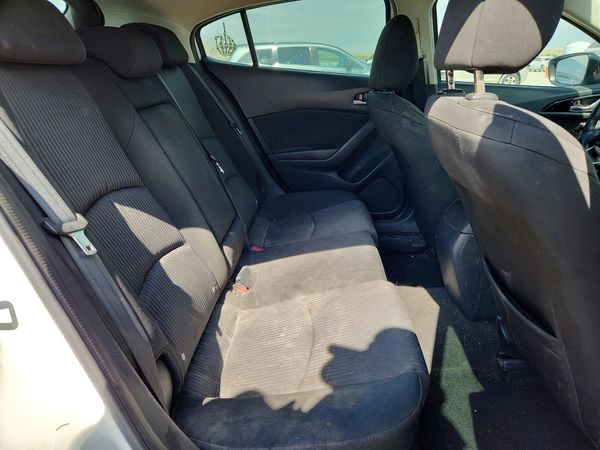 2014 MAZDA 3 Touring/GS