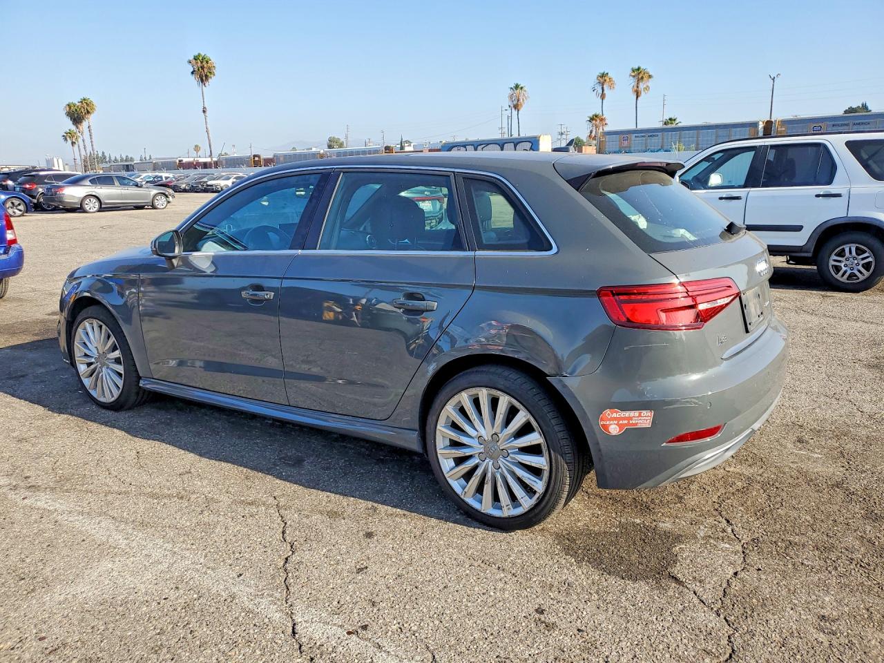 2017 AUDI A3 e-tron Premium Plus