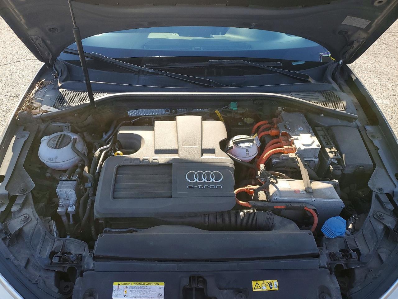 2017 AUDI A3 e-tron Premium Plus