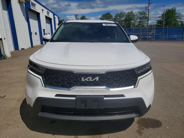 2022 KIA SORENTO LX