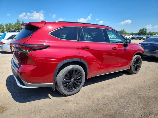 2024 TOYOTA HIGHLANDER