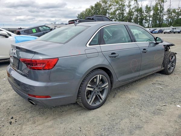 2017 AUDI A4 quattro Prestige