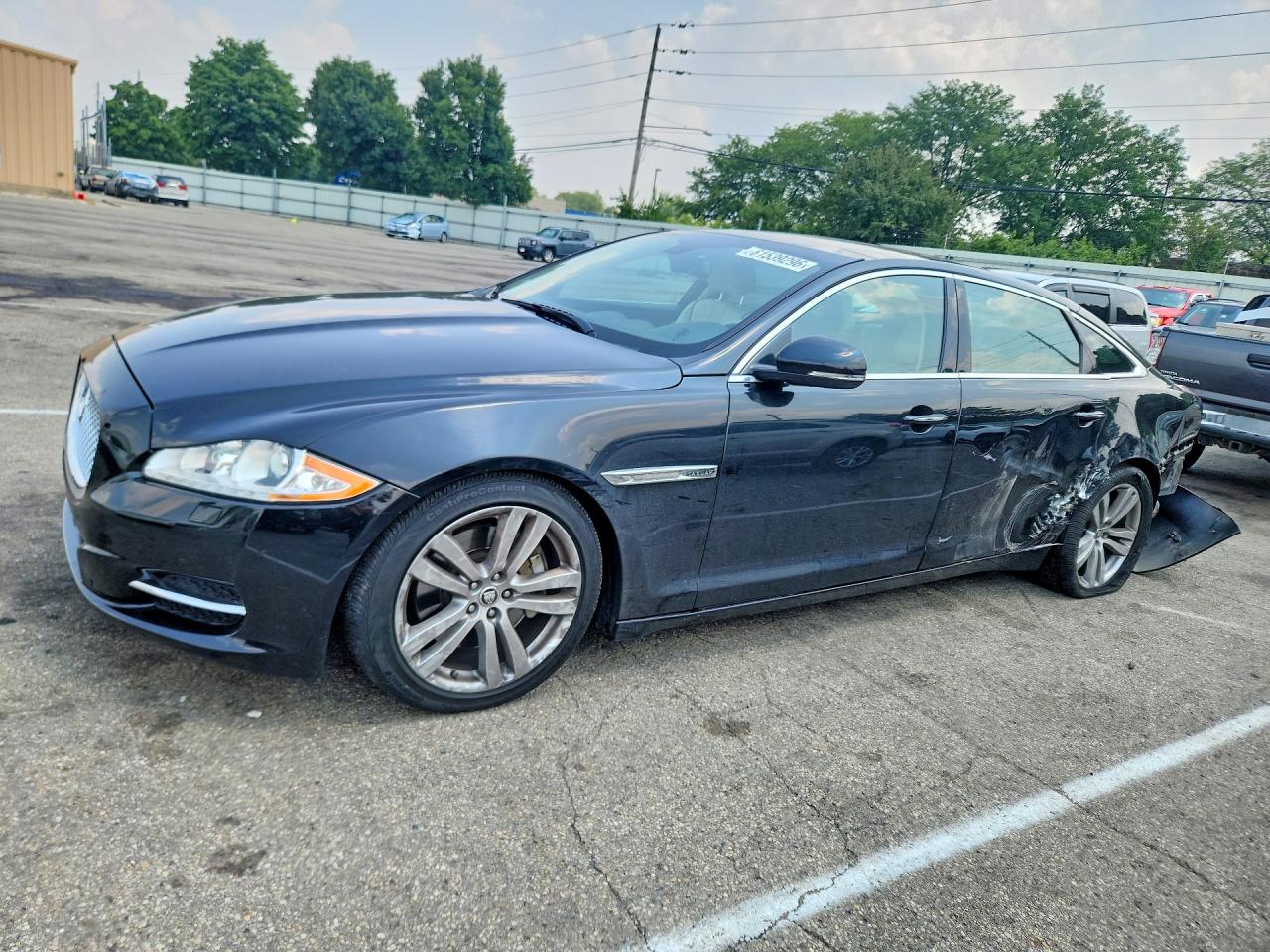 2013 JAGUAR XJ XJL Portfolio