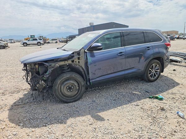 2019 TOYOTA HIGHLANDER