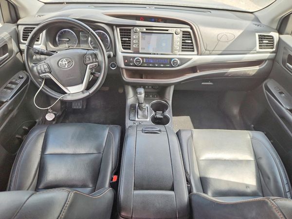 2019 TOYOTA HIGHLANDER